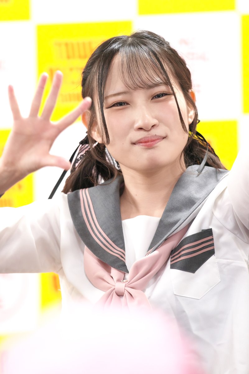 sg32767 tweet media