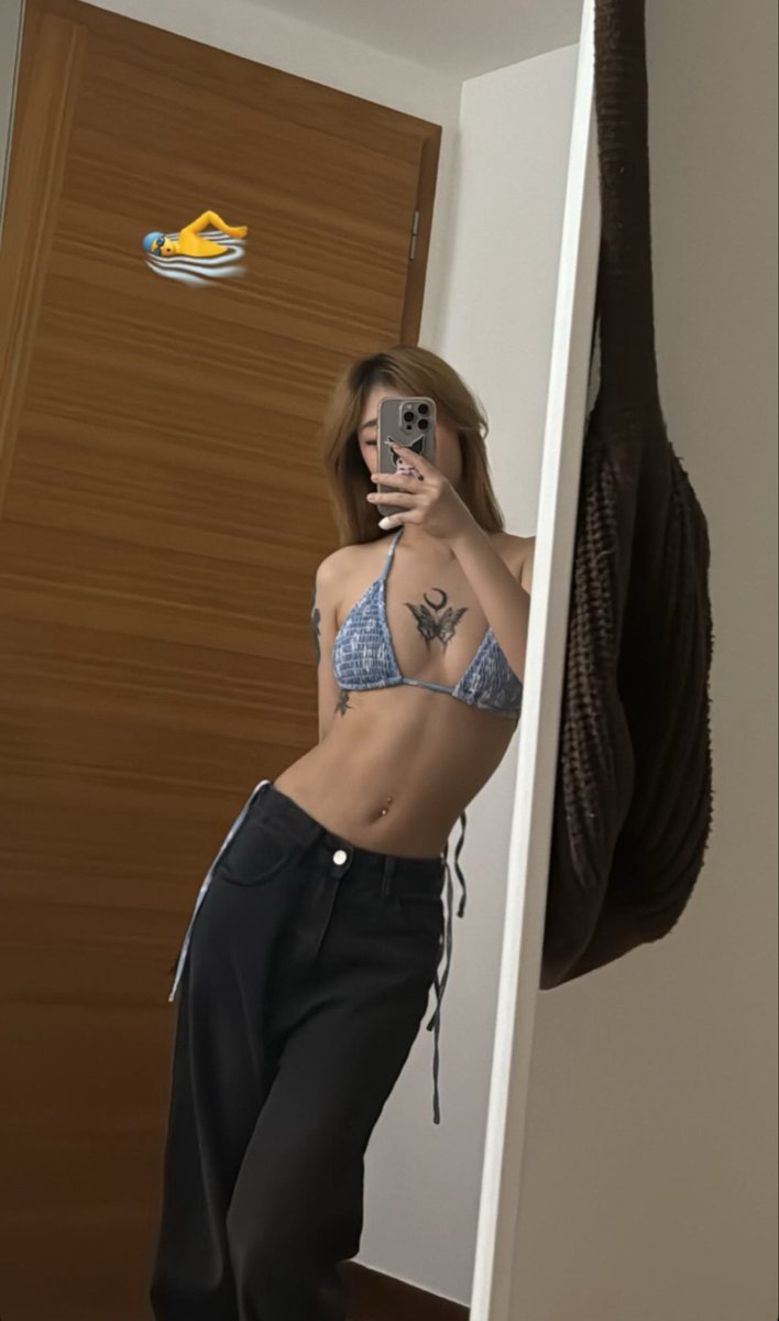 sg midriffs tweet media