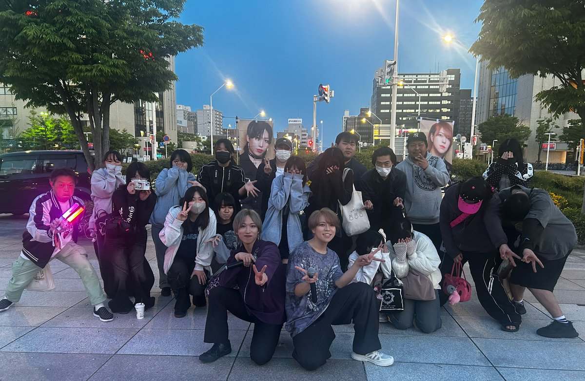 DearFiler's tweet photo. 新潟駅南口路上ライブありがとうございました！次回は5/17(日)新潟駅南口路上ライブにてお待ちしてます！ https://t.co/hUq05K5ZtR