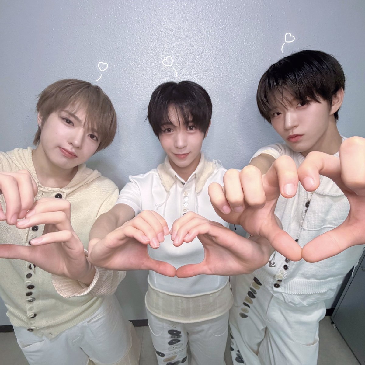 오시on tweet media