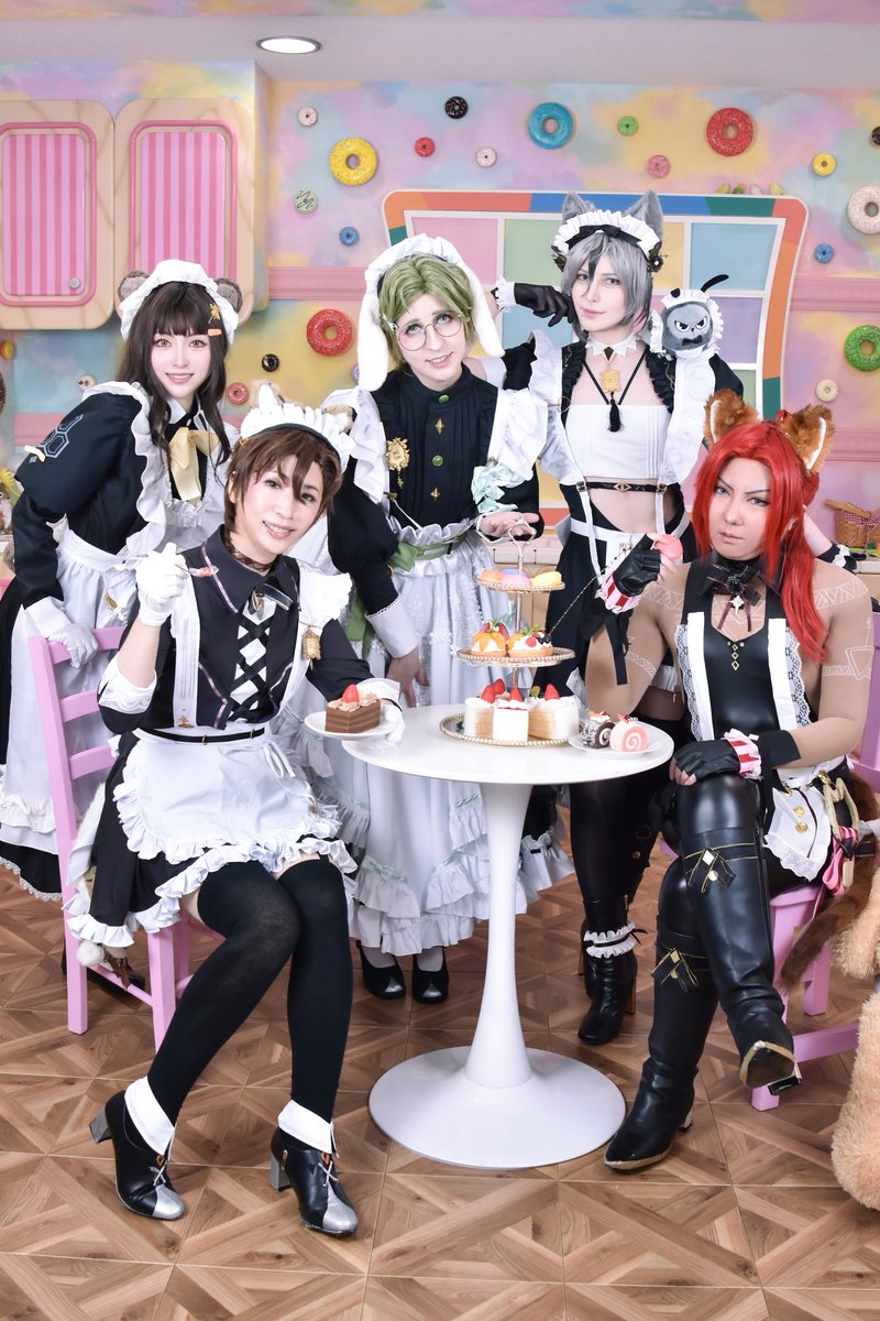 edo_iioshiri's tweet photo. ⚠️コスプレ🦀Cosplay⚠️

🫶🐻🍯はにーまじかる、皆で休憩中……🍯🐝🫶

えーちゃむ🐆🤎@hino_alk2
おりぴょん🐇💚@girubiru
てんてん🐅❤️‍🔥@shinjo_natsuki
れいにゃん🐈🩶@noa80s
ココ🧸🐝ｼﾘｶﾆ

📸/@ryosk_w

#メイドの日

#新世界狂歡cos  #はにまじメイド大集合0221 https://t.co/cvT9MmqitC