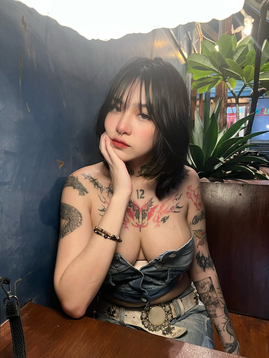 sickiegurl tweet media