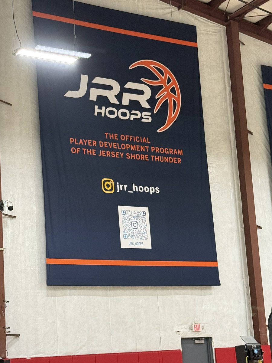 evansotto's tweet photo. Our banners raised at Multisport Kingdom.  The new home of Jersey Shore Thunder https://t.co/Mmjyi8fR7V
