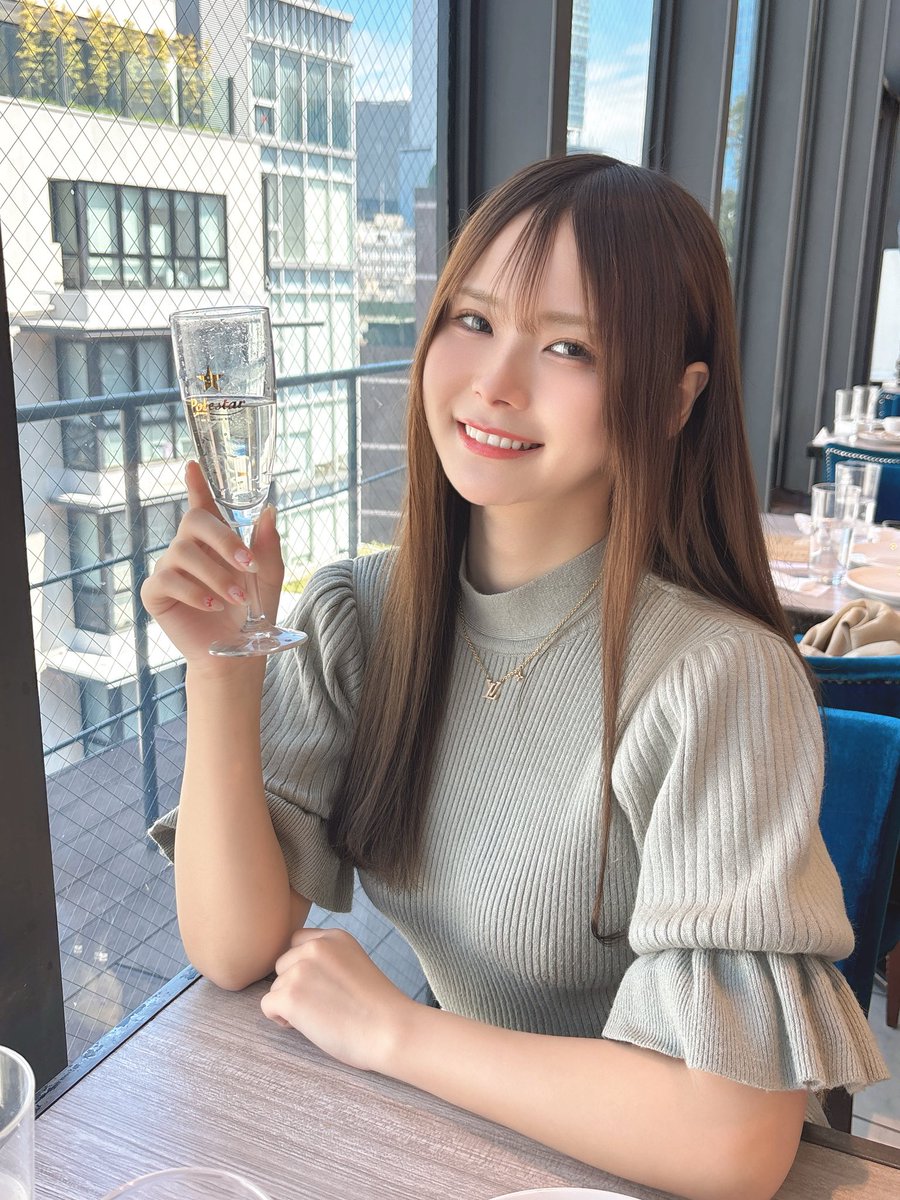 ティナ tweet media
