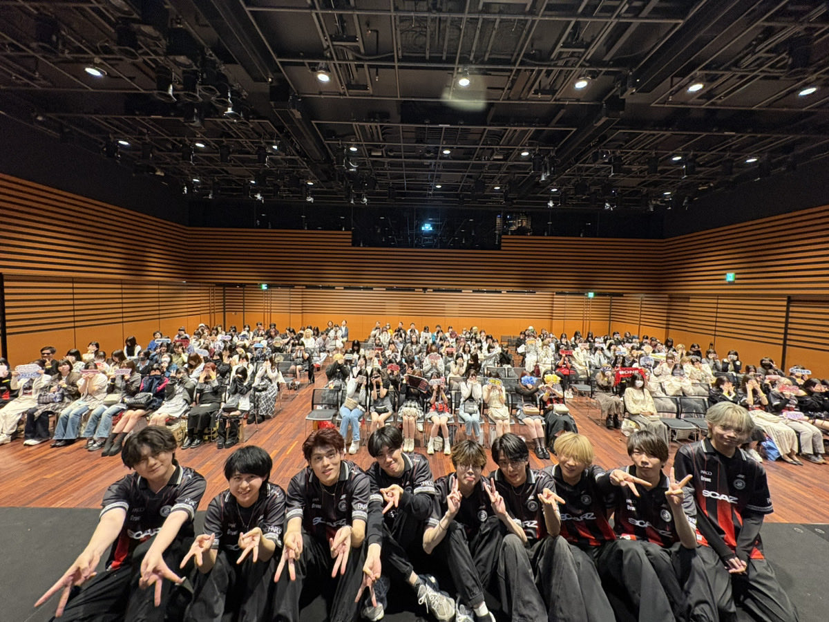 \SCARZ IDV OFFLINE FANMEETING🏔/

ご来場いただき誠にありがとうございました！

過去最大のキャパでファンのみなさんと時間を過ごせた2日間🤝🏻
これからも優勝を目指して #SZWIN ❤️‍🔥