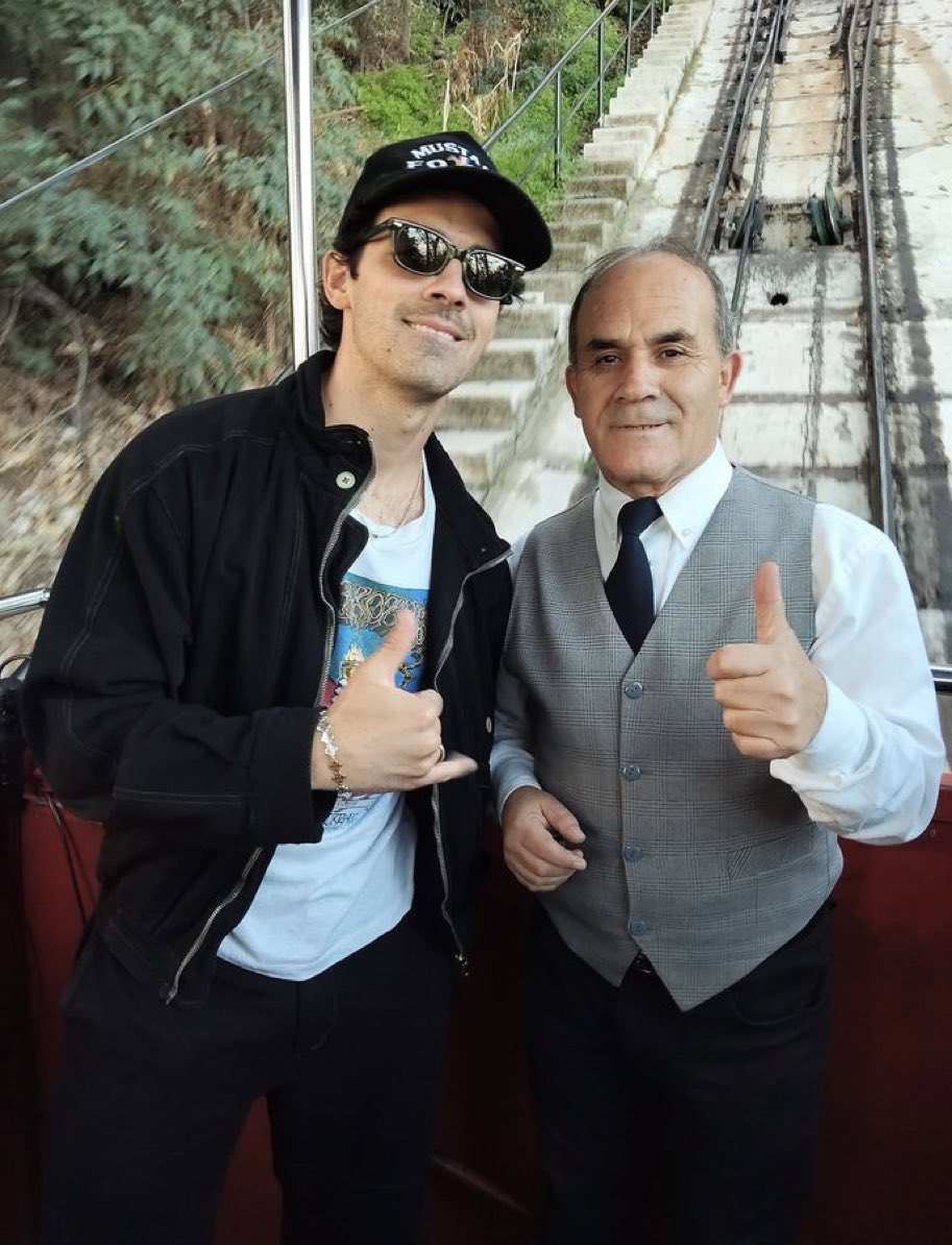 velvettsunshine's tweet photo. joe 😩😩 https://t.co/G0yJDZEnRY