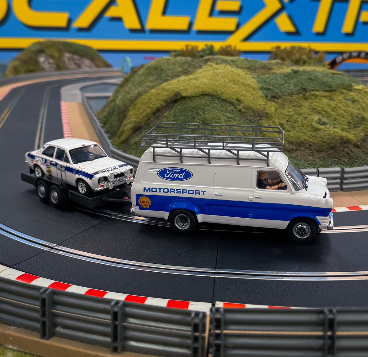Scalextric tweet media