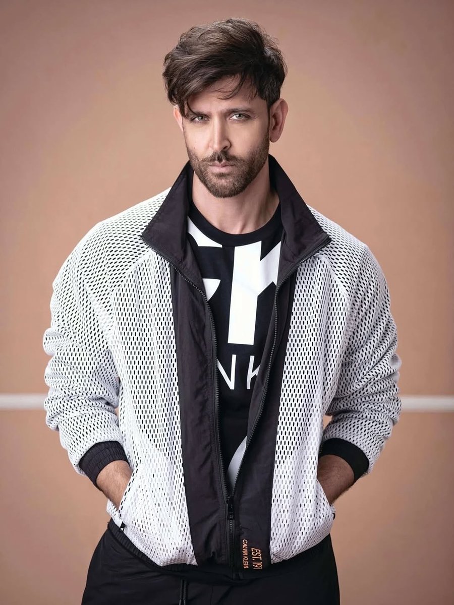 HrithikRules.com tweet media