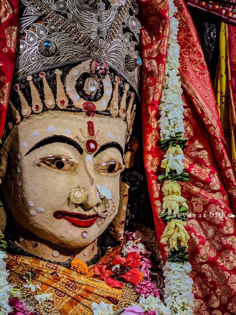 ଜଗତ ଜନନୀ ମାଆ ମହାଲଷ୍ମୀ ଠାକୁରାଣୀଙ୍କର ଚନ୍ଦନଲାଗି ବେଶ 🙏❤️😍