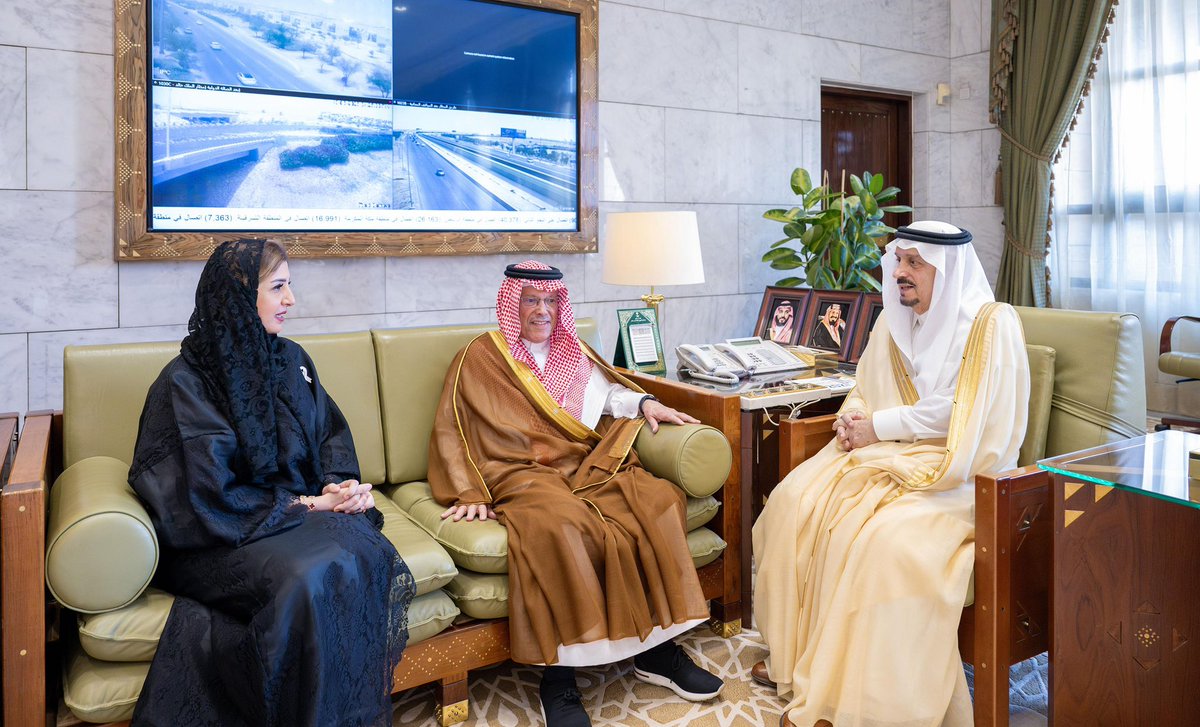 إمارة منطقة الرياض tweet media