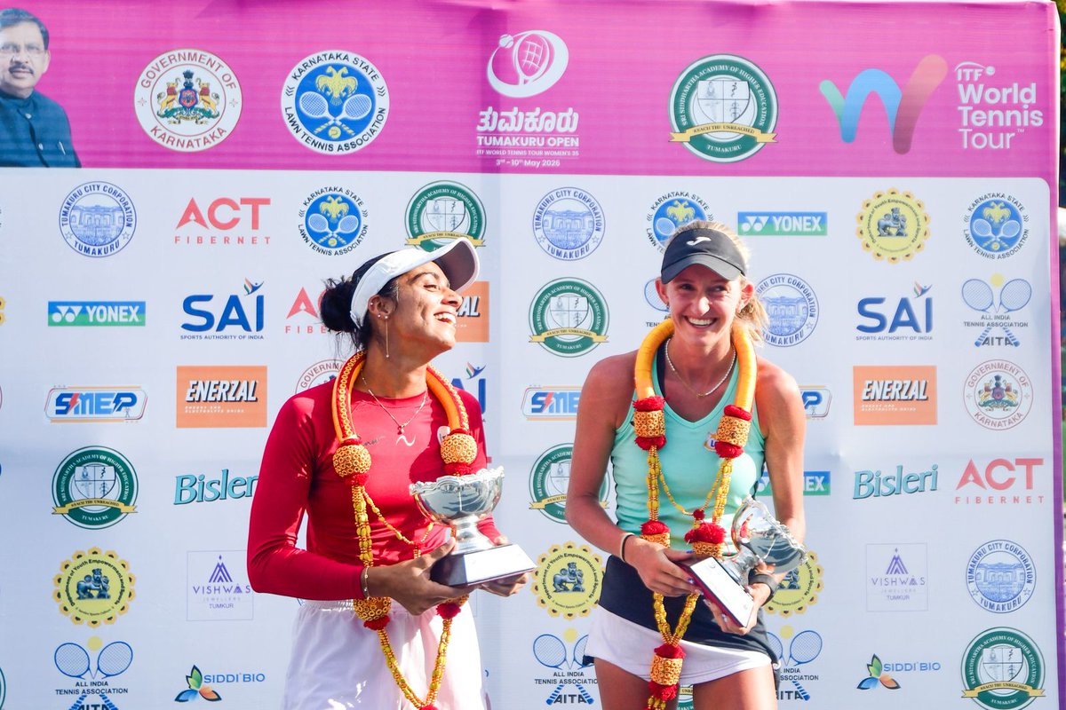 Media_SAI's tweet photo. Strong run in Tumkur🔥
#TAGG Tennis athlete Vaidehee Chaudhari, partnering with Poland’s Zuzanna Pawlikowska, finished 🥈 runners-up in the Women’s Doubles at the W35 Tumkur tournament. The pair had to give a walkover in the final.
Vaidehee also impressed in singles, reaching the semifinals, where she went down fighting against top seed Justina Mikulskyte (3-6, 6-2, 2-6).
Proud effort and promising performances! 💪✨
#W35Tumkur #Tennis #IndianTennis #RisingStar #ProudMoment
