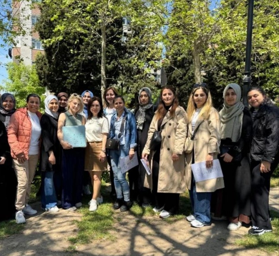 BurcuC🇹🇷 tweet media