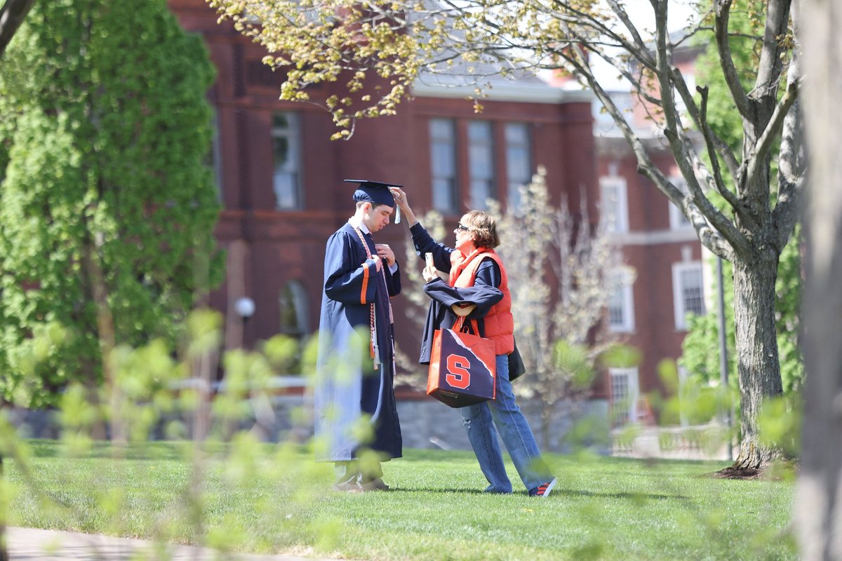 Syracuse Engineering & Computer Science tweet media