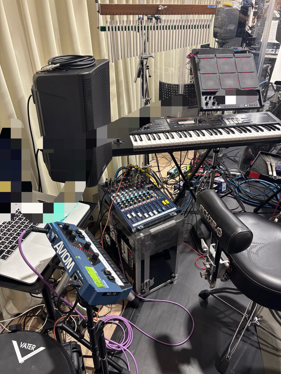 arara0317's tweet photo. BOOP!リハ中です！キーボードが登場してしまいました！楽しくやっております！ https://t.co/6vqI6qflAf