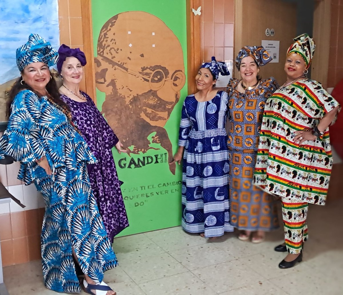 AmumCan's tweet photo. Rompemos estereotipos a ritmo de danza.
🌍💃🏽 Participamos en el Proyecto #África del IES Guillermina Brito para mostrar la visión más vibrante de un continente con mucho que aportar.
Gracias a Borja Barros por contar con #AMUM. ✨ https://t.co/kTfMR2fKkk