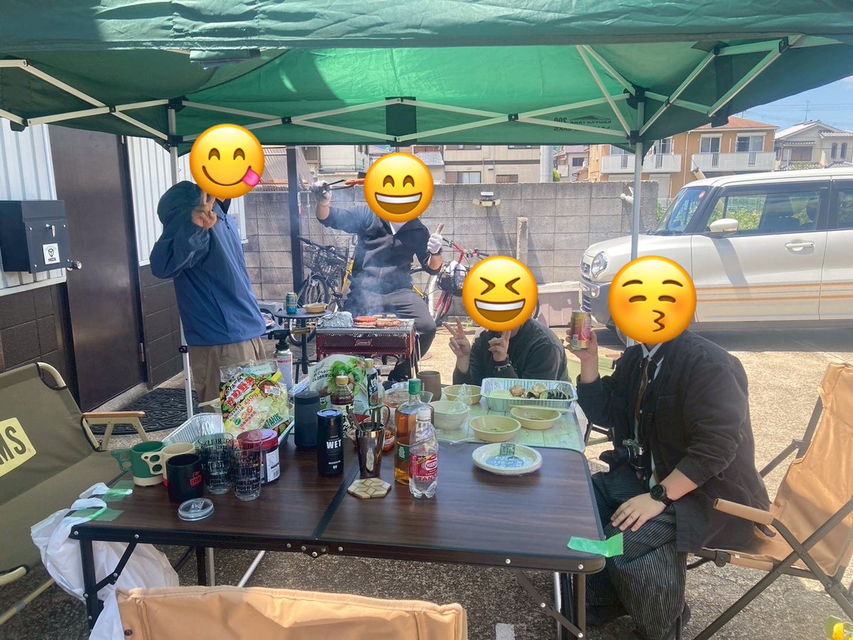 YYY0223's tweet photo. 昨日は会社でBBQ🍖
しこたま食べました笑
天気もよくて最高のBBQ日和だったー(*´ω｀*)
その後は公園でモルック!!٩( 'ω' )و
初めてやったけどめっちゃ楽しかった!!
なかなか白熱した展開でなんと1勝1敗の引き分けに笑
なんとも充実した休日を過ごせましたd(´ω｀ ) https://t.co/JjktUQynxA