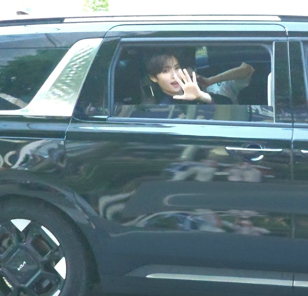 효니∴•̀ᴗ•́∴ tweet media