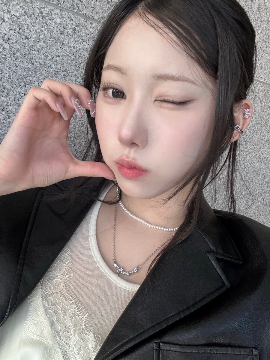 geeniusofficial's tweet photo. #미로속으로
토요일의 어느 날💕
#지니어스 #Geenius
#안다미로 #Andamiro #アンダミロ https://t.co/jAClDeZtDH