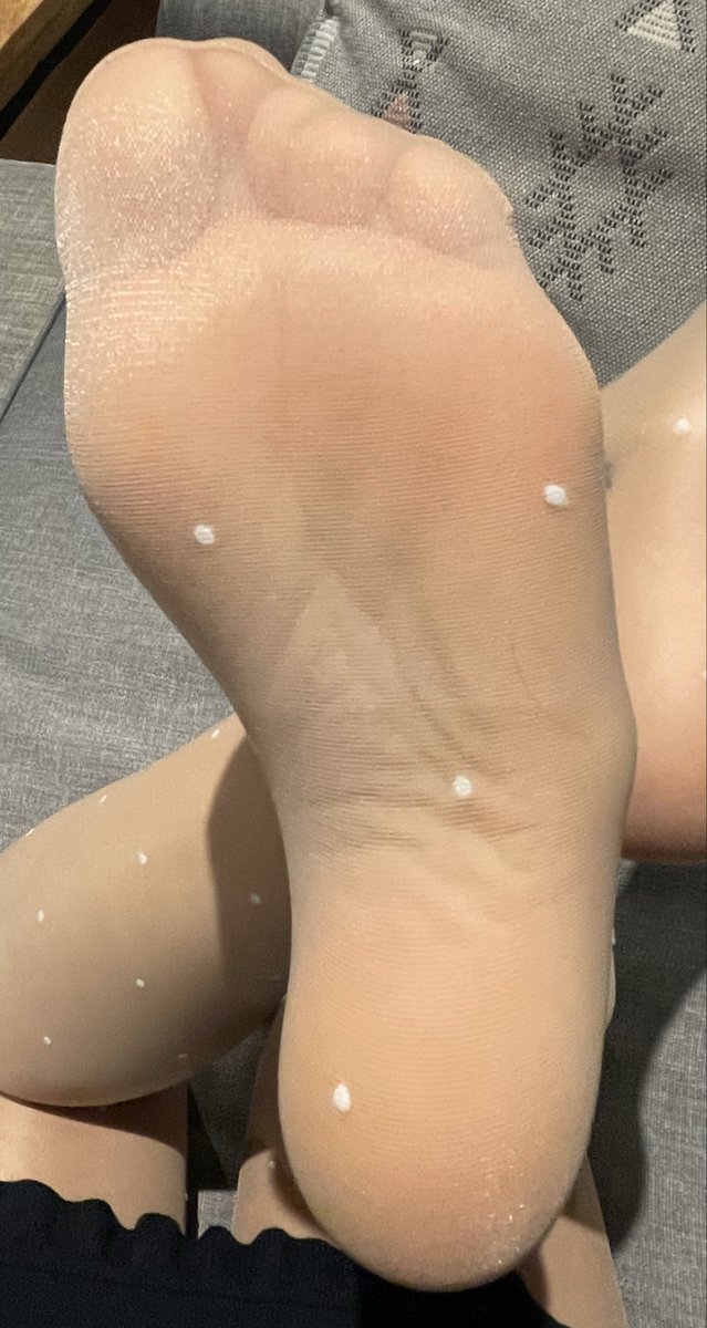 ChloeInNylons's tweet photo. One more from the other night - hope you like it. https://t.co/PPDsDWN070