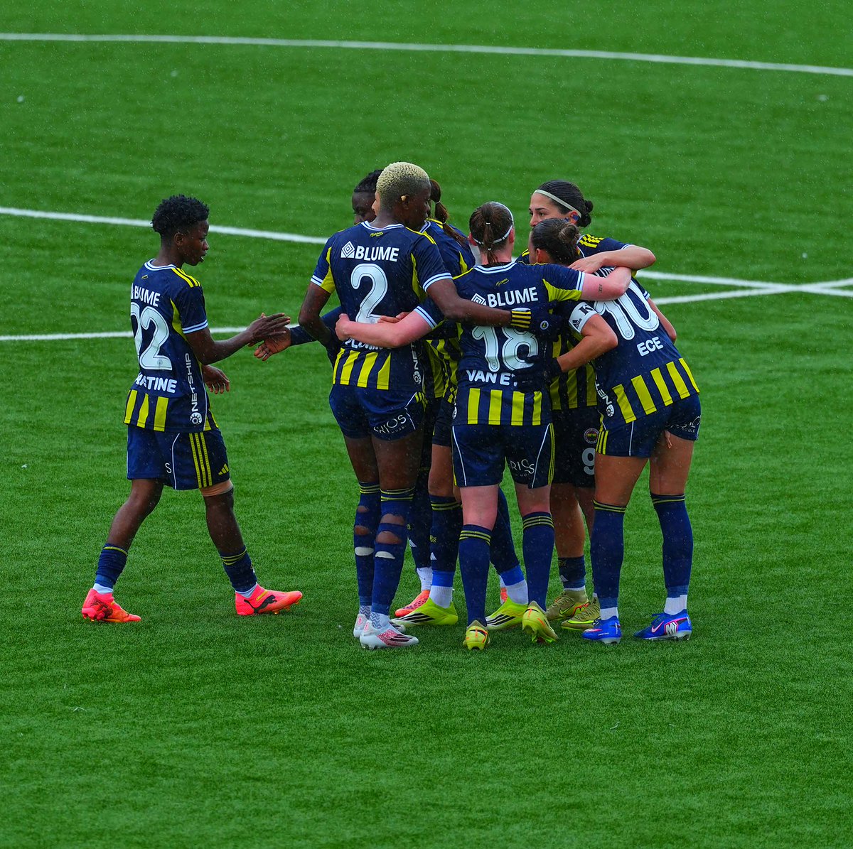 Tek Yol FENER tweet media