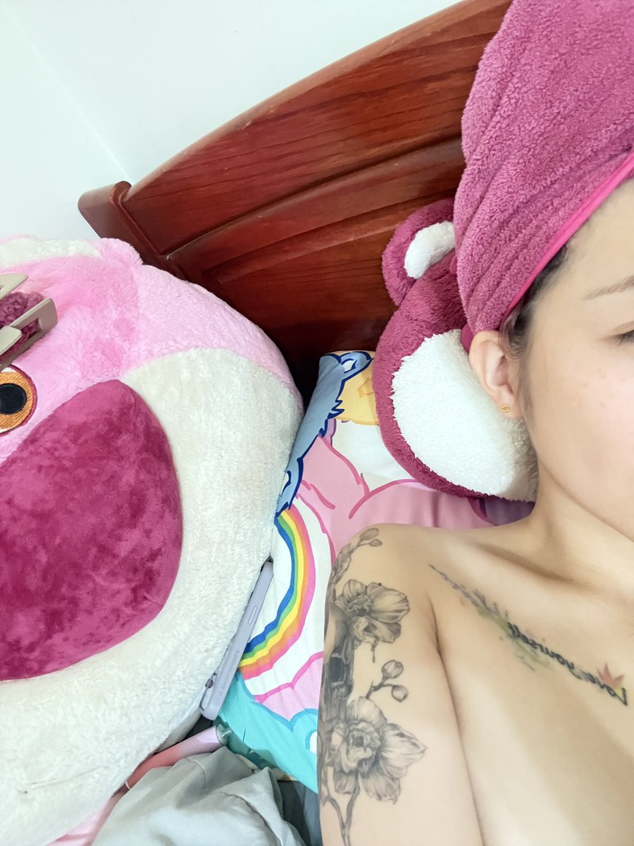 果然男人時間久了 感情淡了 都會累🤣
辛苦了 https://t.co/xvvxO1V0DC