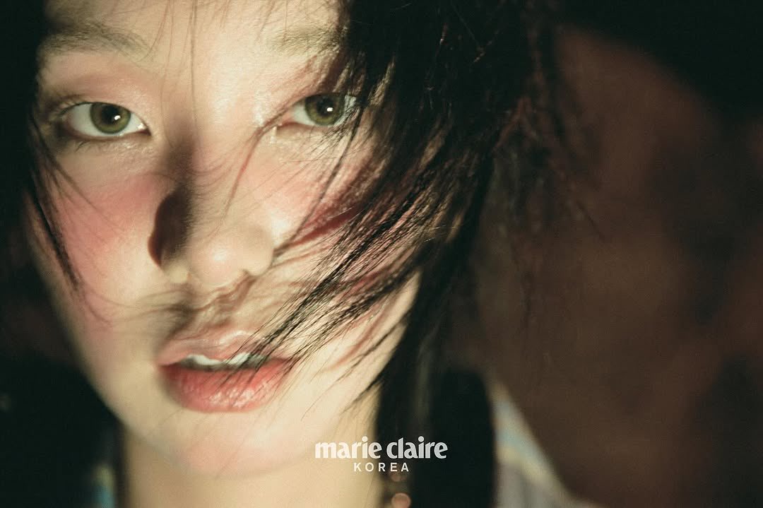 Hojung, Lee. tweet media