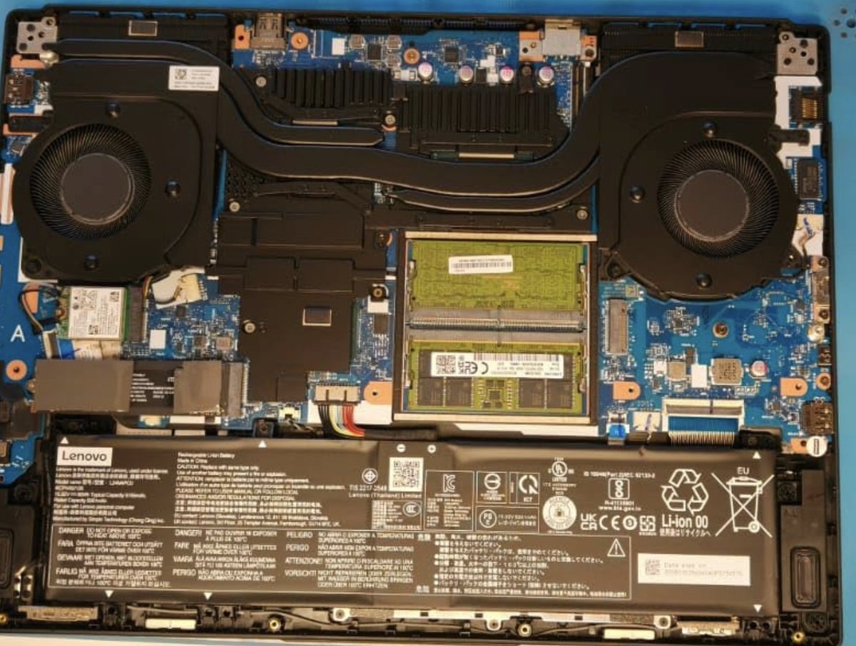 Nes_Data_lab's tweet photo. @powl_d Ram Upgradable en plus tu l'a eu a un bon prix.
Tu peux mettre un deuxieme ssd.
Attention c'est de la DDR5 les ram sont parfois pas compatible essaie de prendre la meme ref. https://t.co/QCnjo4EYhs