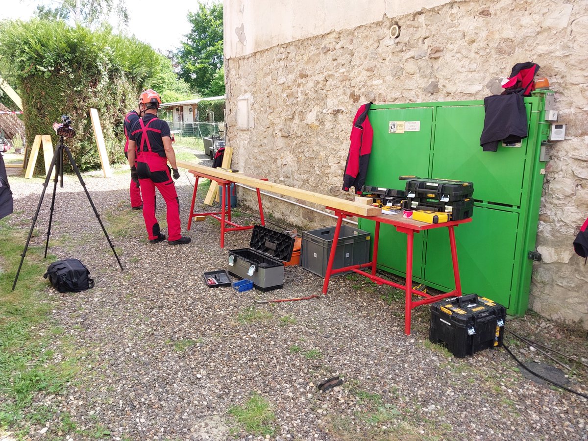 #Pompiers60 tweet media