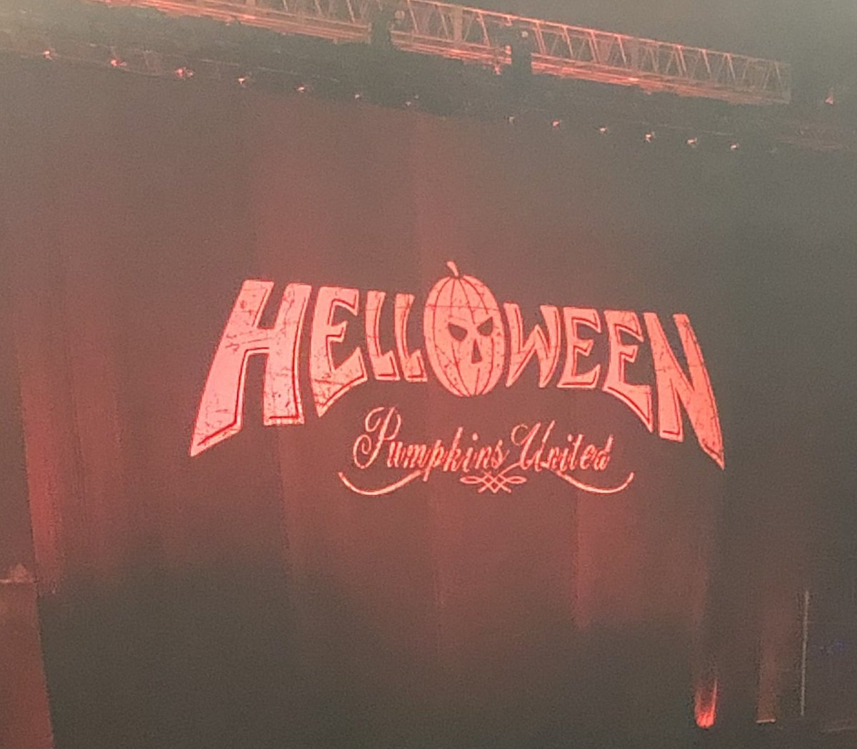 metal mania tweet media