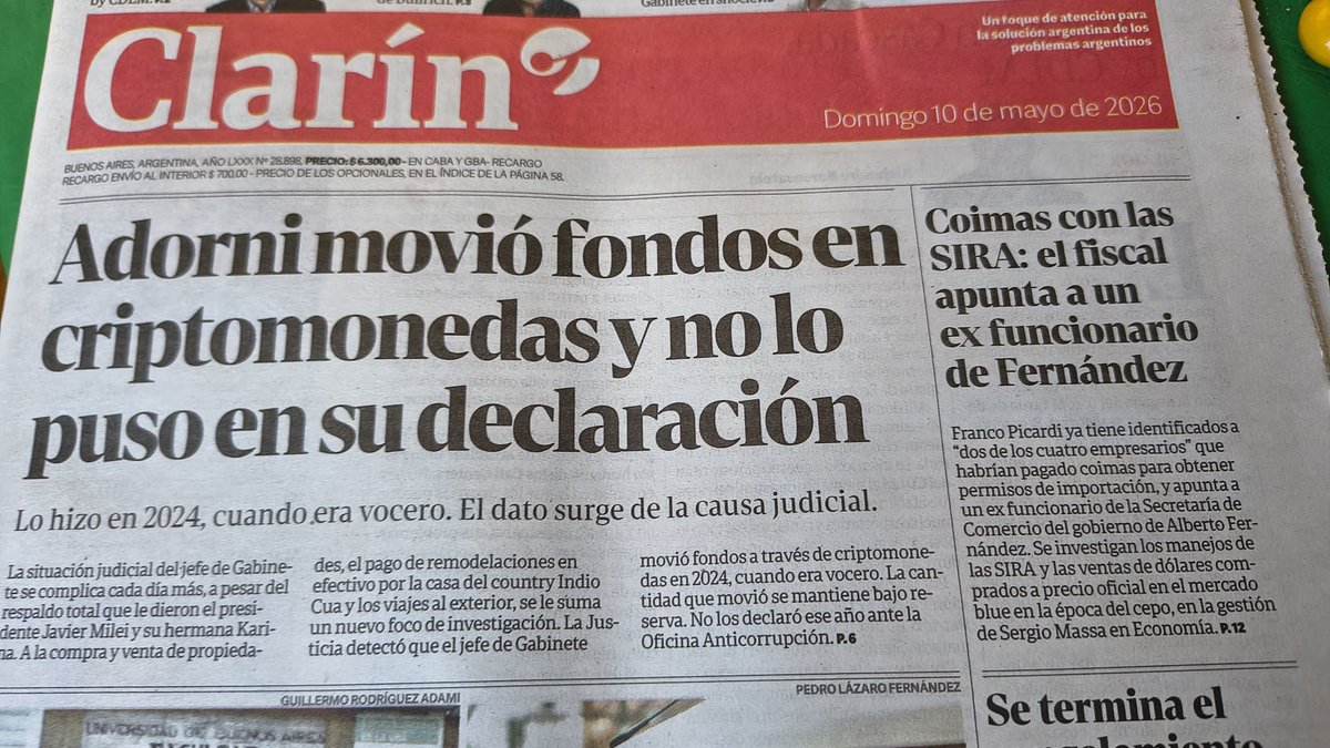 Miren el tamaño de los dos titulares.
¿Adivinen en cuál caso se afanaron más guita?
¿Adivinen en cuál caso está pegado Massa (y no se lo menciona)?

Se nota demasiado <a href="/clarincom/">Clarín</a>