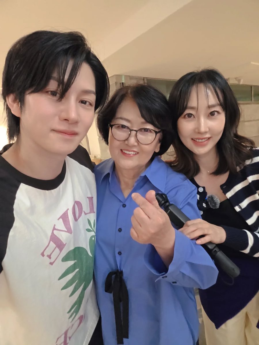 Xia tweet media