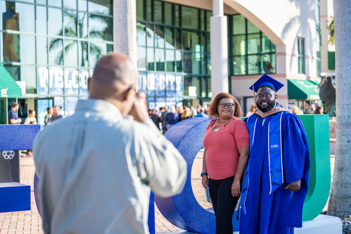 Florida Gulf Coast University tweet media