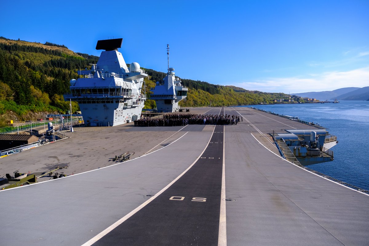 HMS Prince of Wales tweet media
