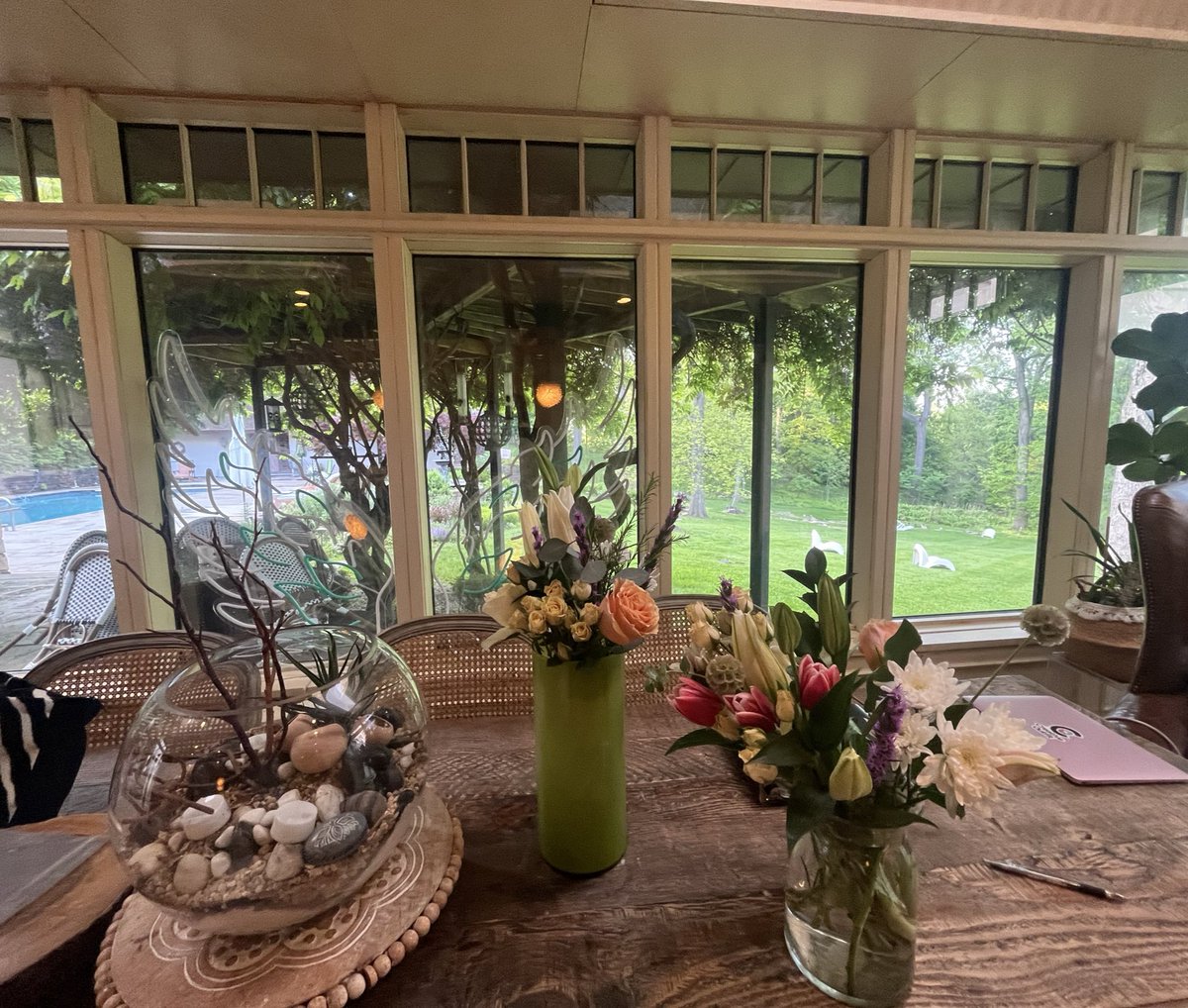 Akhen's tweet photo. Happy Mother’s Day https://t.co/lMruzw1jOO