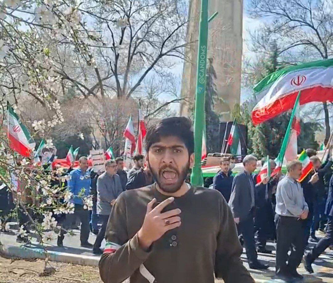 avareziX's tweet photo. به مناسبت روز جهانی مادر
مادر جمهوری اسلامی و طرفداراشو گائیدم

#KingRezaPahlavi‌ 
#جاویدشاه https://t.co/Rz81IgbUHf
