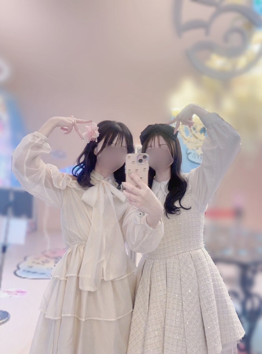 rimu_ulo's tweet photo. ホワイトがドレスコード🤍 https://t.co/SjgPIdkDWa