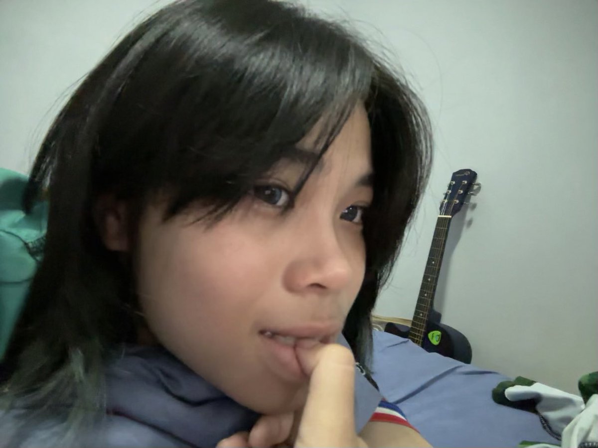 SiangYian tweet media