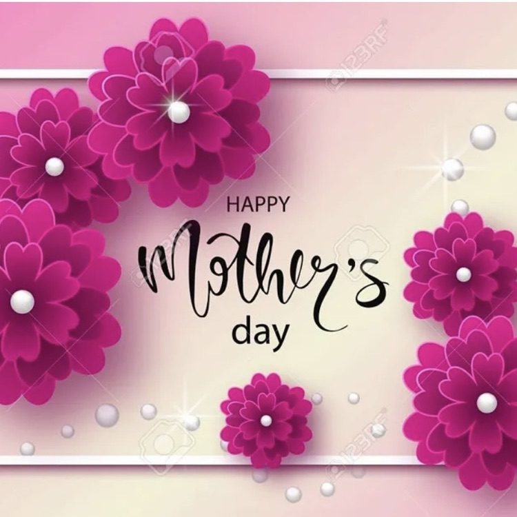 GarciaECHS's tweet photo. Wishing all moms and specially our Garcia Early College High School moms a wonderful day, Thank you for the love you show and the support you provide your children every day, https://t.co/sHI7UycXgw