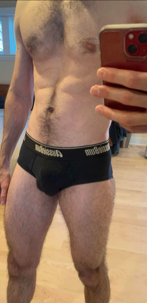 slum_keno's tweet photo. No bulge #smalldick https://t.co/9f6VKt1cAf