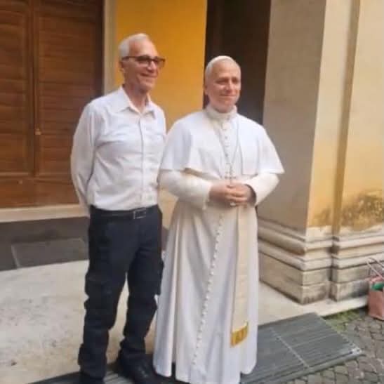 FrUgochukwu's tweet photo. When your younger brother is the Pope.

Pope Leo with his elder brother, John Joseph Prevost at the Vatican. https://t.co/YGYZ7cKWo4