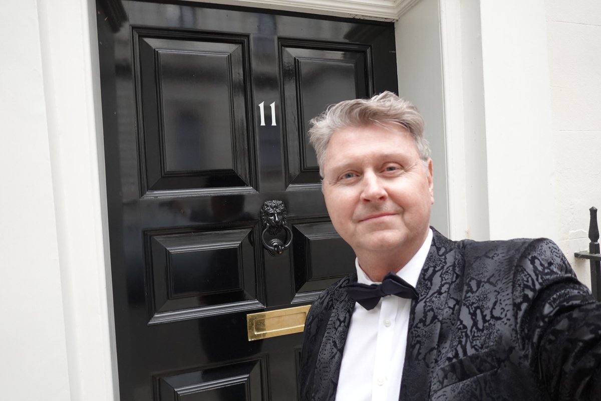 WimmerSpace's tweet photo. Visiting Downing Street 11 May 6 2026 https://t.co/rUlPHcEyNM