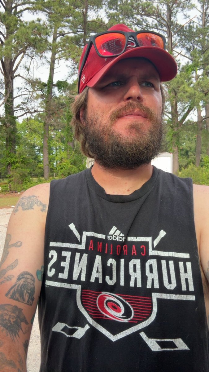 Mooseamillion's tweet photo. Canes are so hot right now your boy had to break out the cutoff shirt to stay cool today. #Redvolution https://t.co/G50mG2ztd5