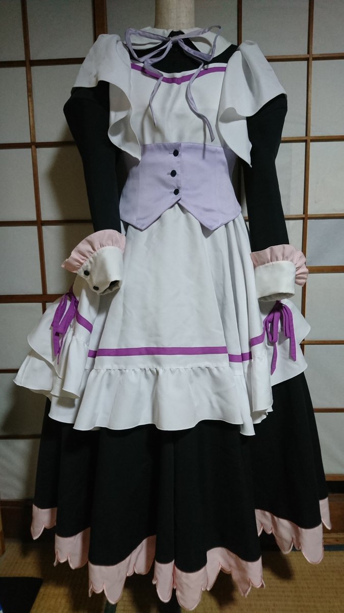 gakushi_mami's tweet photo. メイドの日ということで麻巳さんのメイド服。正確にはウェイトレスですが。
#メイドの日
#Canvas2 https://t.co/wlzRxl5Dsj