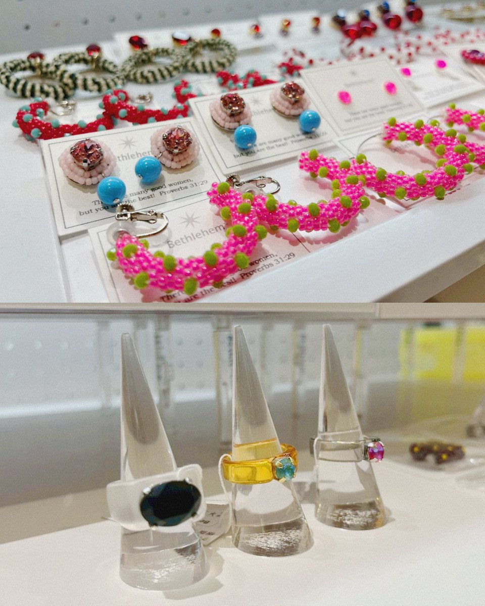 bethlehem_acc's tweet photo. 広島minamoa・Editorial内の「ミカザリ:H」にてBethlehem*のアクセサリーを展開していただいています🌼

店頭では実際に合わせながらお選びいただけます✨

高品質なクリスタルや国産ビーズなど素材も厳選し、カラフルでPOPなデザインながら、大人のファッションにも馴染む上品さを大切にしています。 https://t.co/mo0bhR7zay