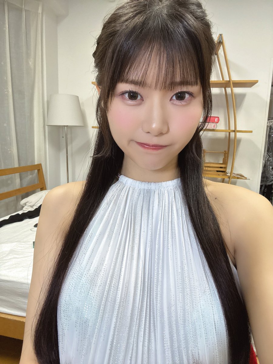 (⸝⸝･༥･⸝⸝)ﾌﾟｸｰ♡

最近髪の毛を5センチも切ったよ💇🏻‍♀️ https://t.co/9gtfoNvNh2