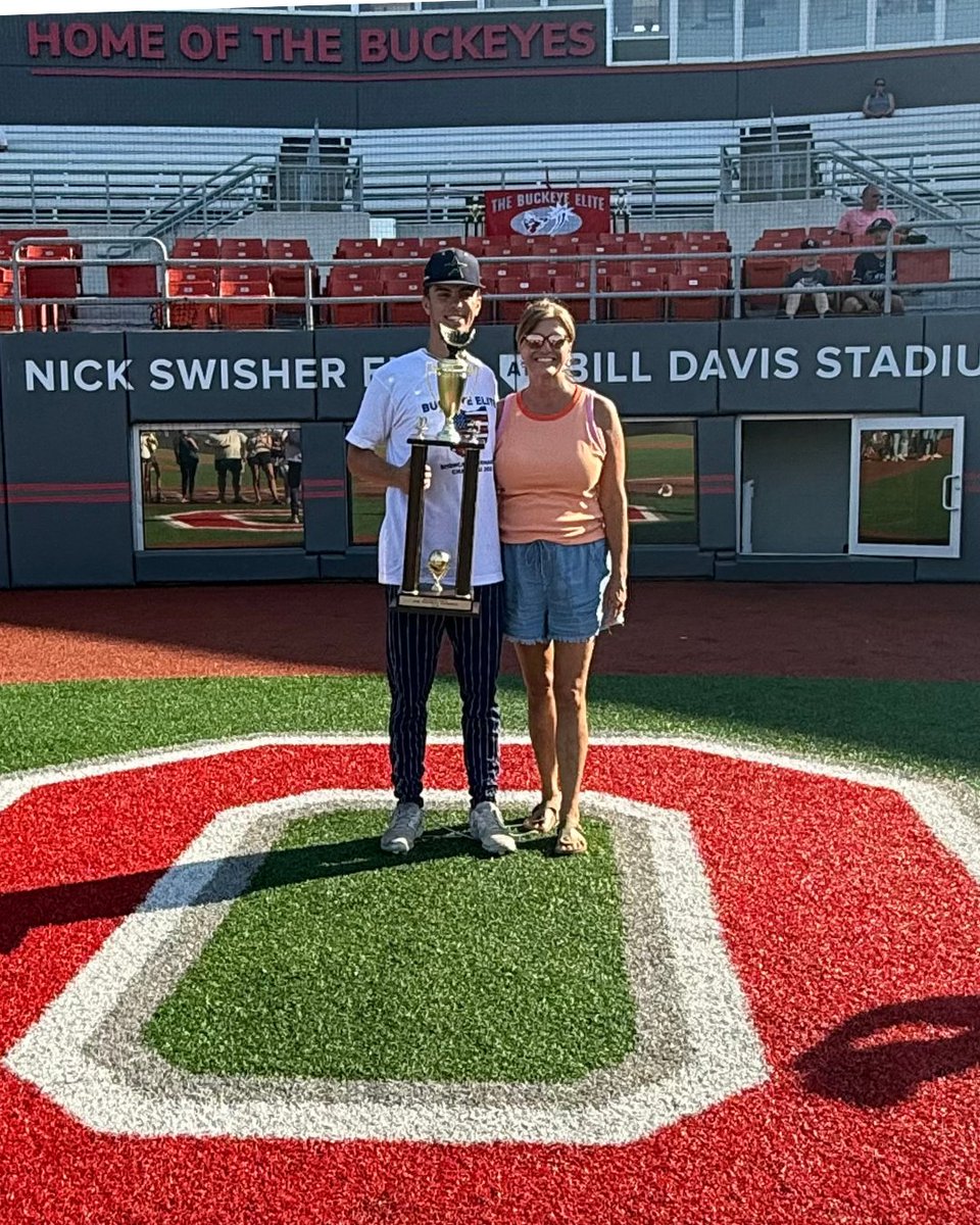 _MidwestStars's tweet photo. Behind every player is a mom cheering from the stands, packing the bags, driving to practices, and supporting every step of the journey. 💙⚾️

Today we celebrate ALL the incredible Midwest Stars moms who do so much for their families. Happy Mother’s Day! https://t.co/Bc20JhSbzq