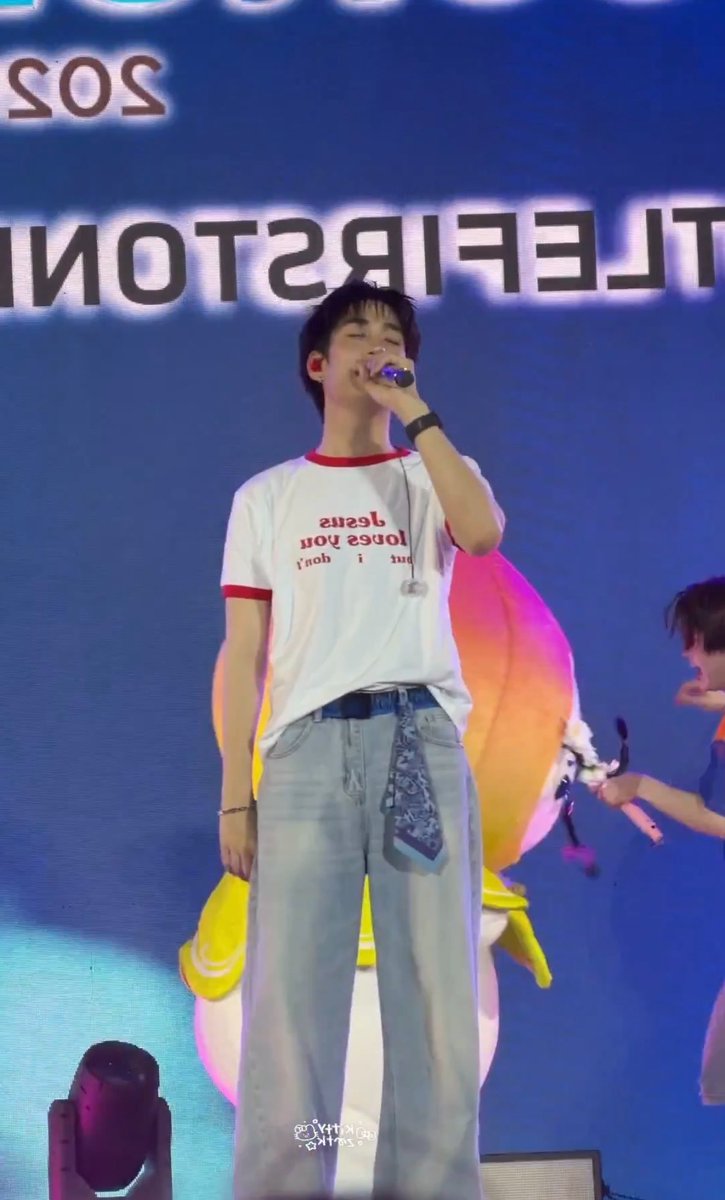 ภาพจำยังชัดเจนเหมือนเดิมทุกอย่าง56656665656555566666666รอบที่แล้วไมค์โขกหัวรอบนี้ไมค์จุ่มเข้าปาก ทำไมเป็นเรนนี่ทุกทีเลยคะเนี่ย

KNPTFO CENTRAL SUMMERBOY
#ลูกรักพี่เซ็นทรัล
#CentralPattanaXTleFirstOne