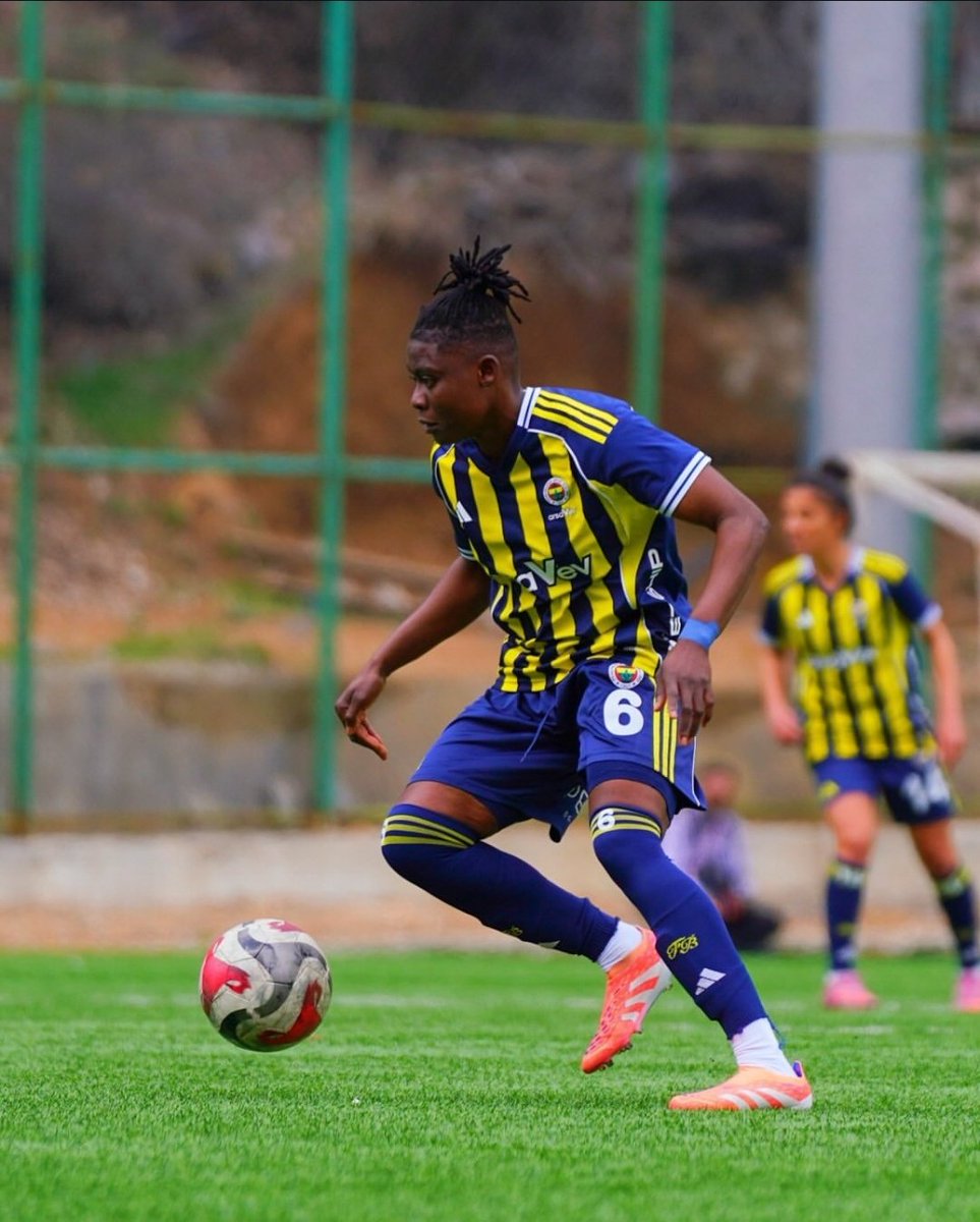 🇹🇷Congratulations to Fenerbahçe Kadin, champions of Türkiye.
An emphatic 7-0 win over Giresun Sanayispor, coupled with Trabzonspor Women’s 2-0 victory against Galatasaray Women, sealed the league title for Fenerbahçe.
🇳🇬 Flourish Sabastine scored in the 45th minute of the rout,
