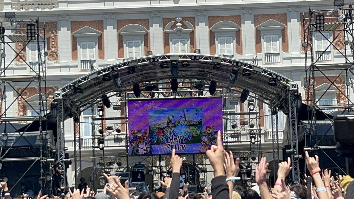 たく tweet media
