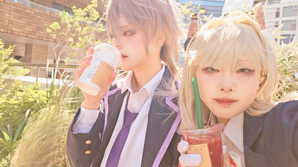 awawa_ore's tweet photo. ⚠地獄のどこが悪い？_cos
とある日の放課後でーとにて…
「カメラ見てください！」
「いやだ」
…
「ひと口どうぞ！」
「いらない」
#WHB_Cosplay  #アコスタ池袋 https://t.co/ysBprA9iaq